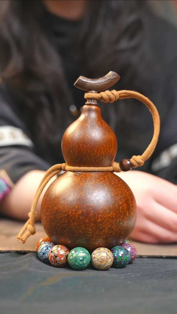 【闪购商品】YU182大漆酒葫芦不包手串及旋转底座