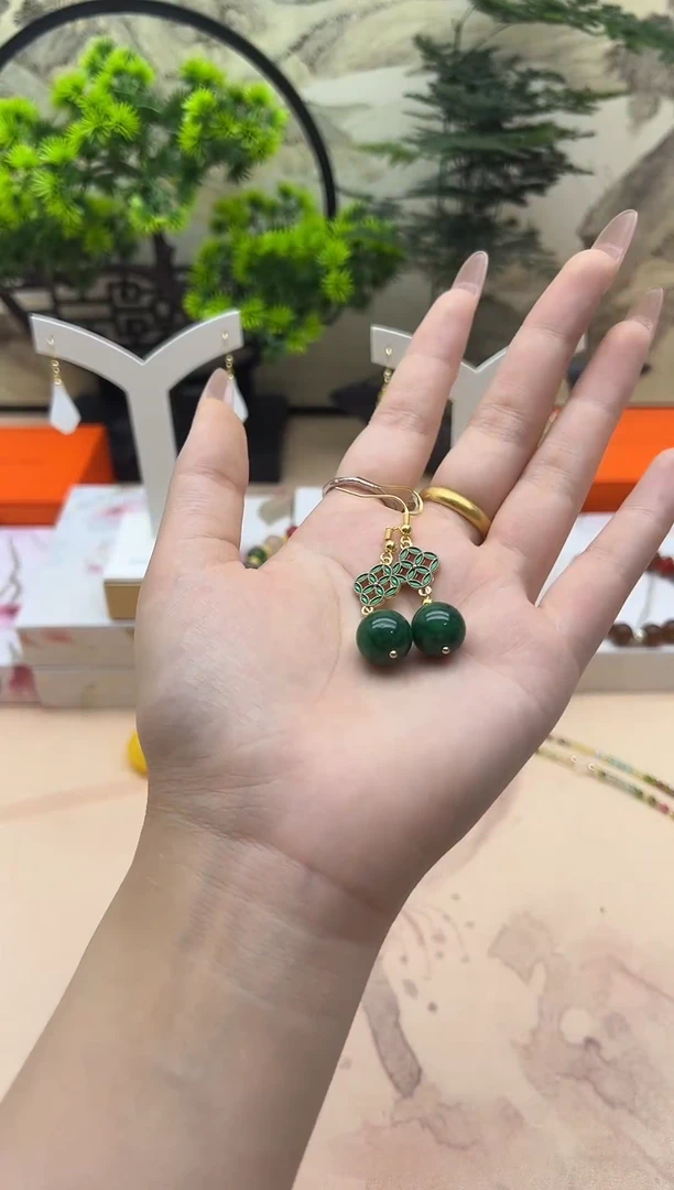 未镶嵌翡翠耳饰10