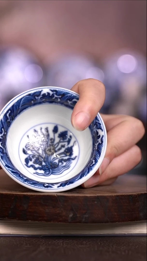 微瑕福利 现代瓷小压手