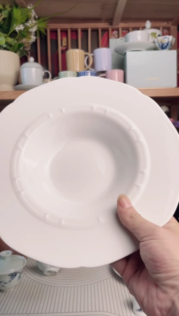 瓷片景德镇高温草帽盘24CM