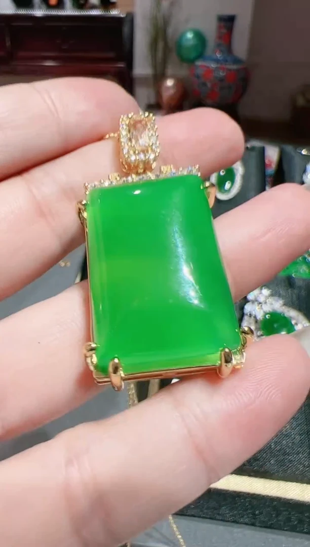 【闪购商品】玛瑙手饰合金202512252