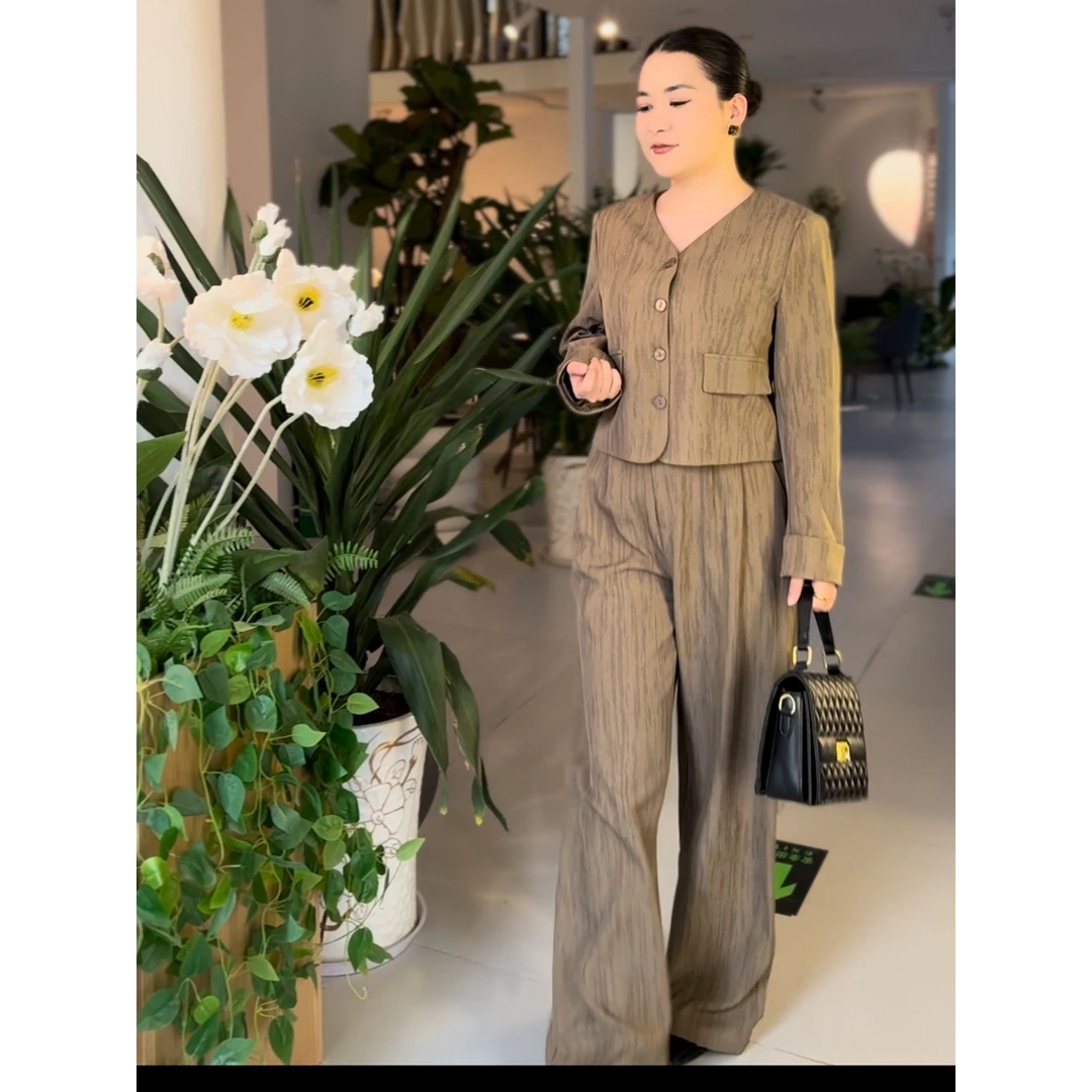 休闲风轻职风轻熟风时尚套装显瘦长袖休闲阔腿裤小香风秋季