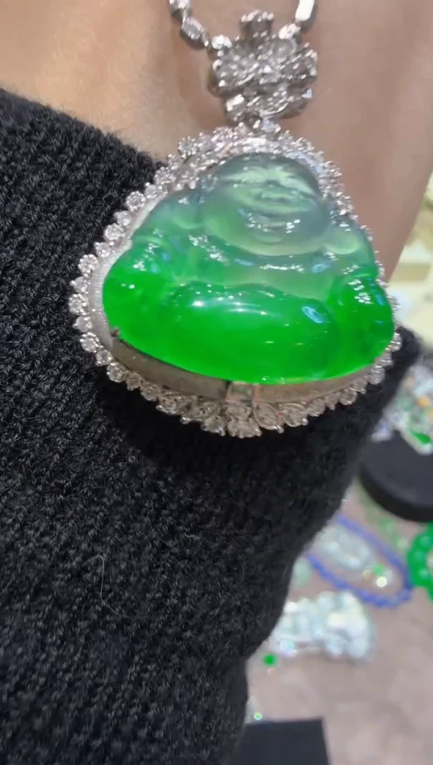 吊坠(不含链)18K金镶嵌翡翠多样性团购发一件