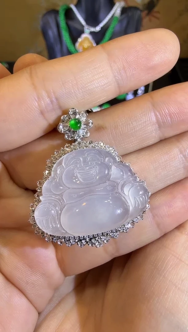 【闪购商品】翡翠吊坠(赠链)18K金镶嵌高冰玻极光白佛公吊坠
