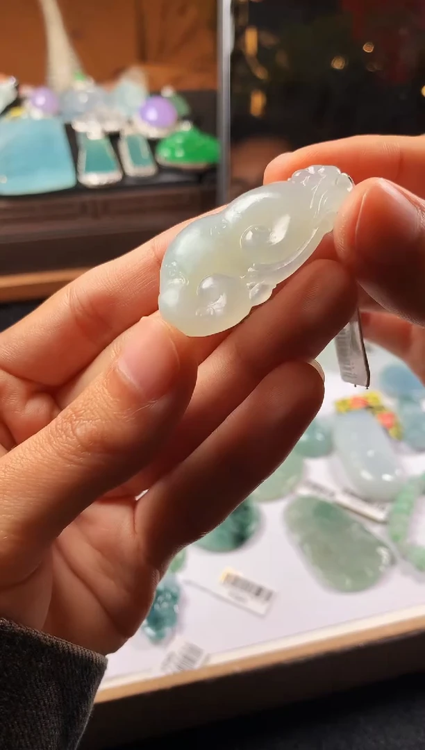 未镶嵌定制翡翠S毛货不退不换