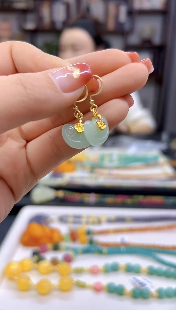 【闪购商品】和田玉（青玉）耳饰14K金镶嵌E257