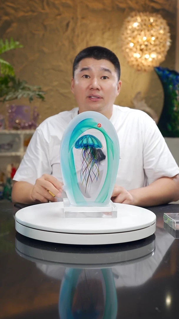摆件设计款蓝色水母摆件