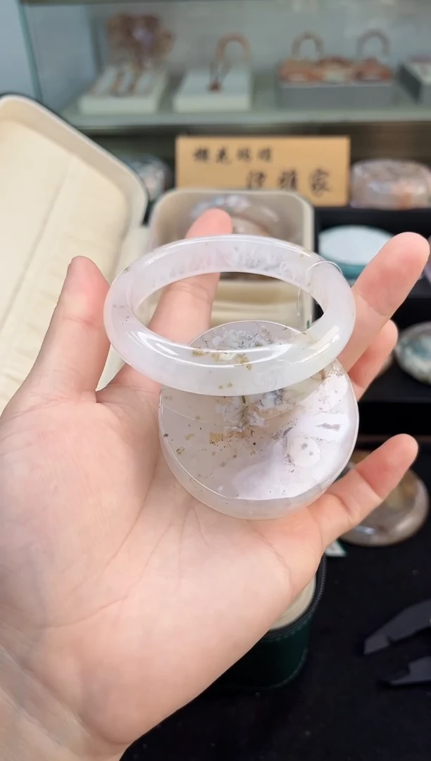 未镶嵌手镯石英质玉59圈口（赠品镯心）3379122