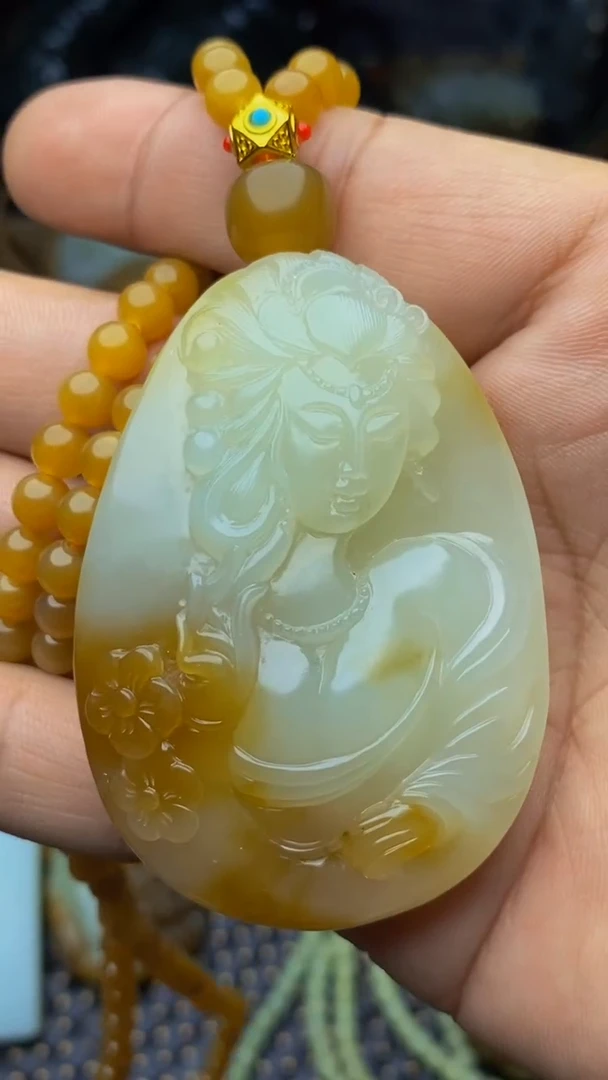 未镶嵌和田玉挂件1