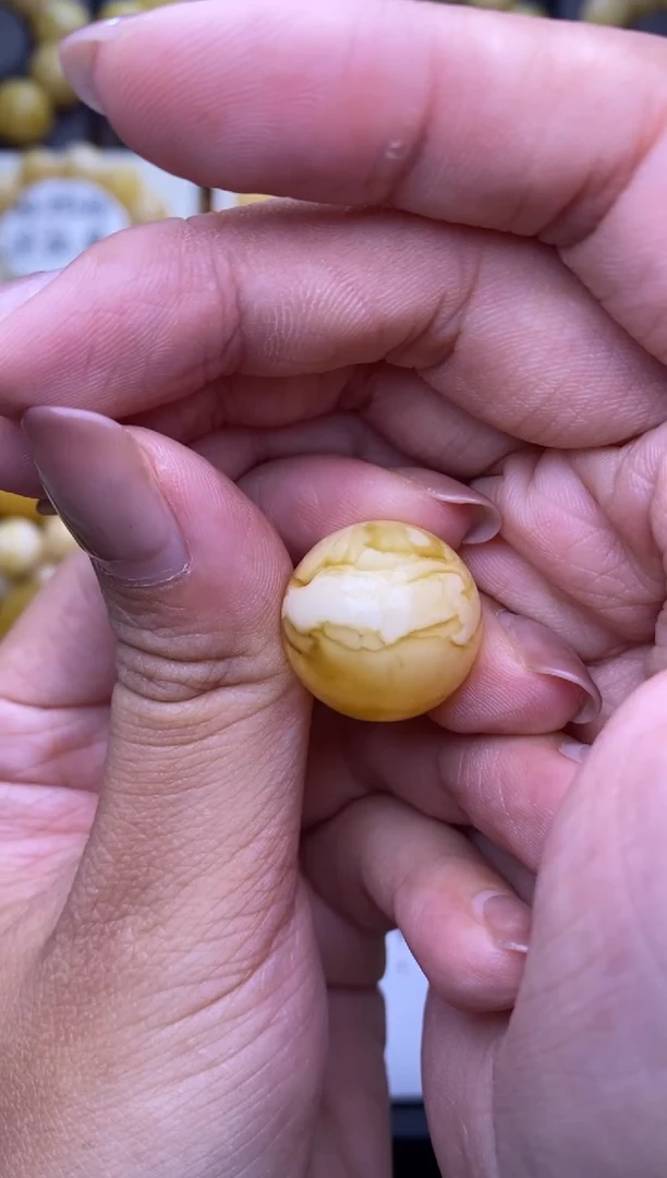 裸石琥珀未镶嵌大小姐珠宝7