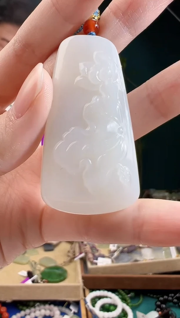 颈饰未镶嵌和田玉多样性发货 拍一单发一个