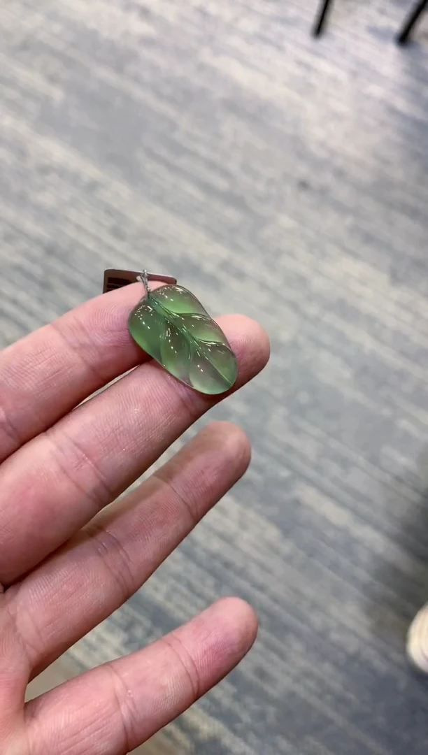 颈饰未镶嵌翡翠天然A货翡翠