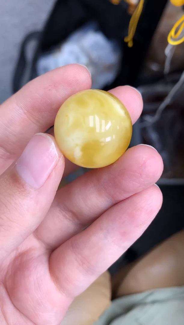 未镶嵌琥珀珠宝奇石221