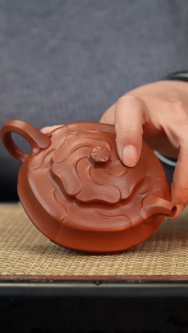 【闪购商品】紫砂茶壶生砂筋纹风隐居士170c