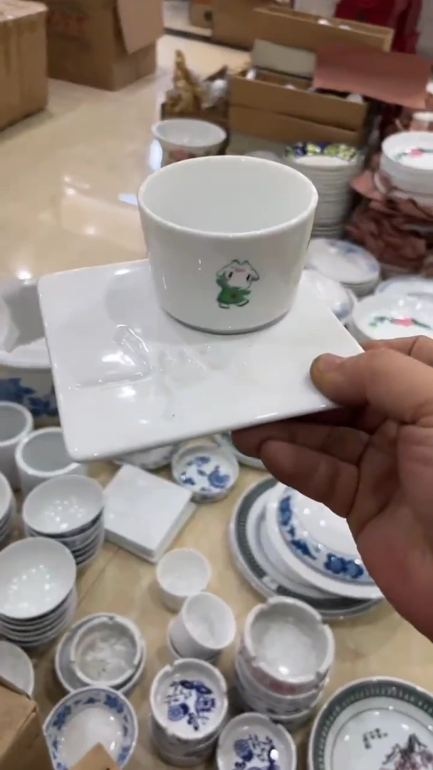 画面随机湖南醴陵釉下五彩陶瓷