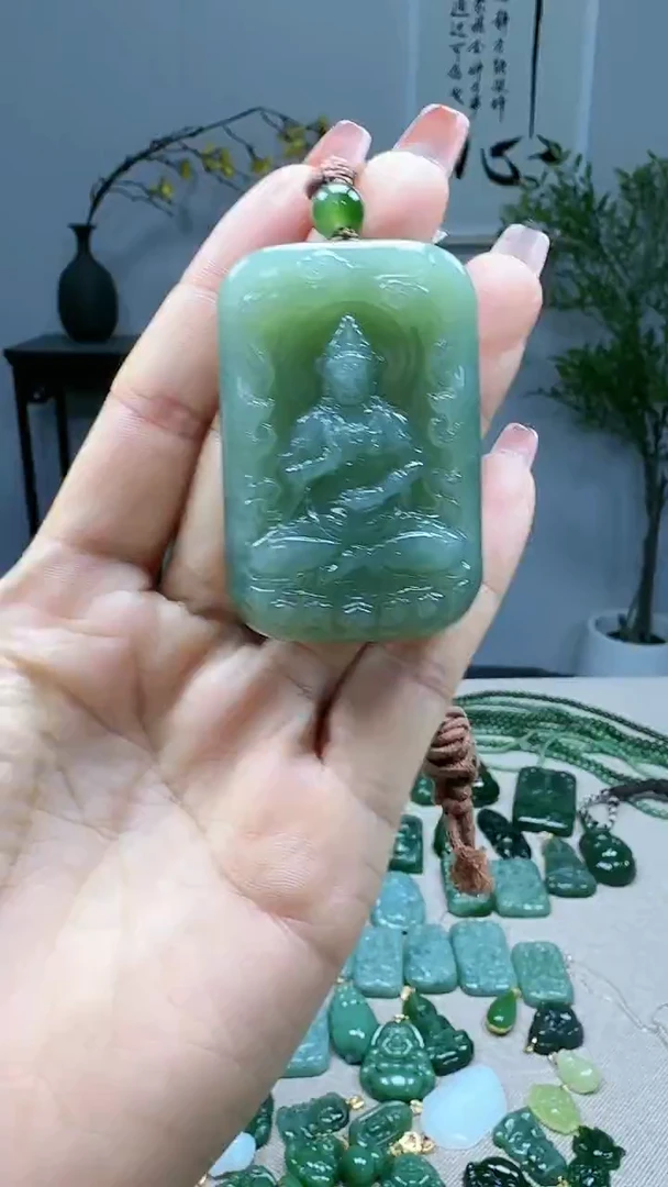 未镶嵌和田玉挂件1