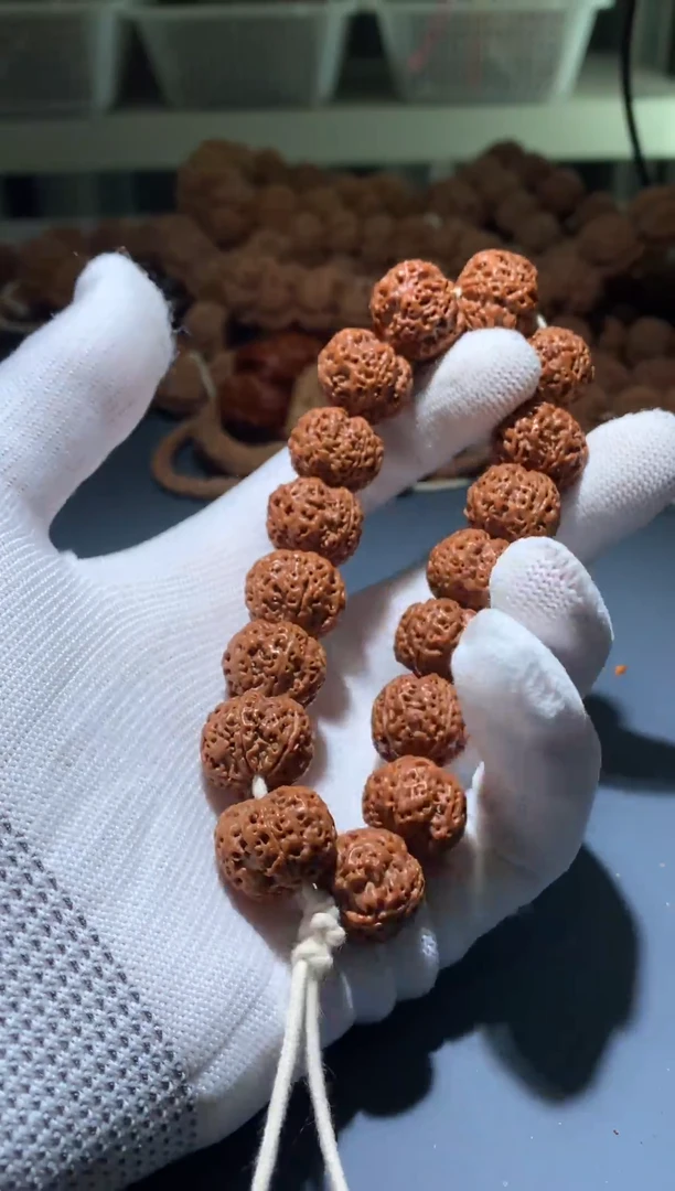 手串金刚菩提L000 090