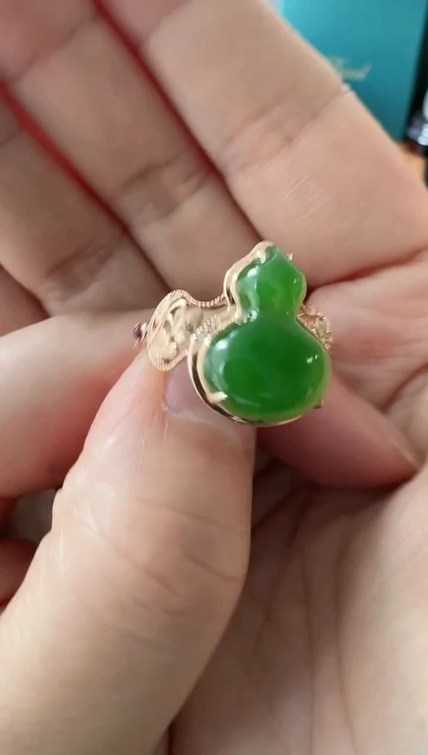 【闪购商品】和田玉w18K金镶嵌戒指