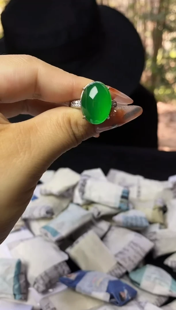 满色吊坠 所见即所得！！！