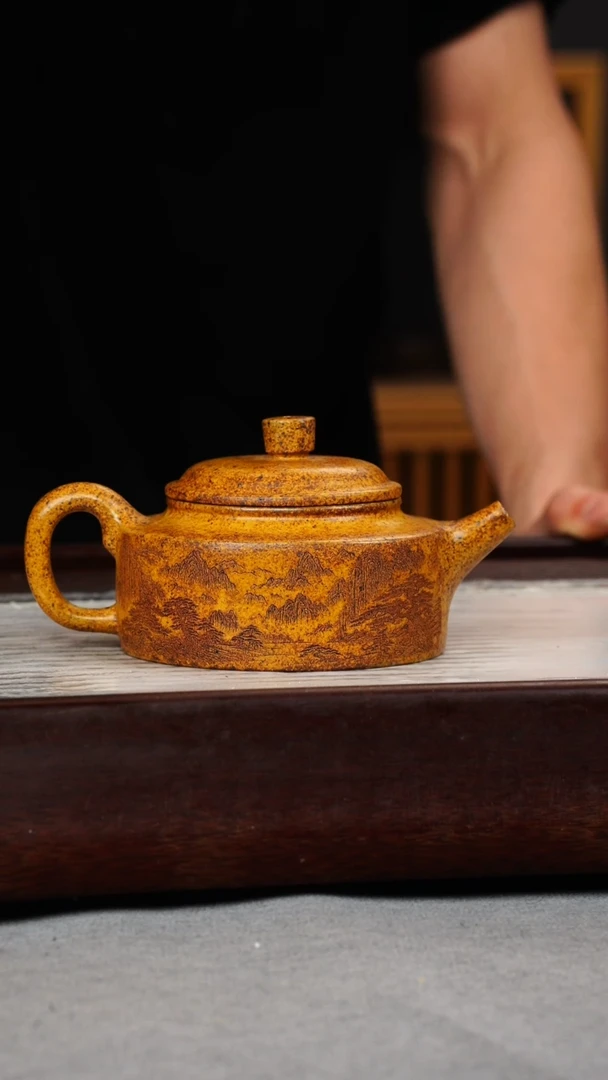 【闪购商品】紫砂茶壶龙骨金砂 扁德钟 刻绘