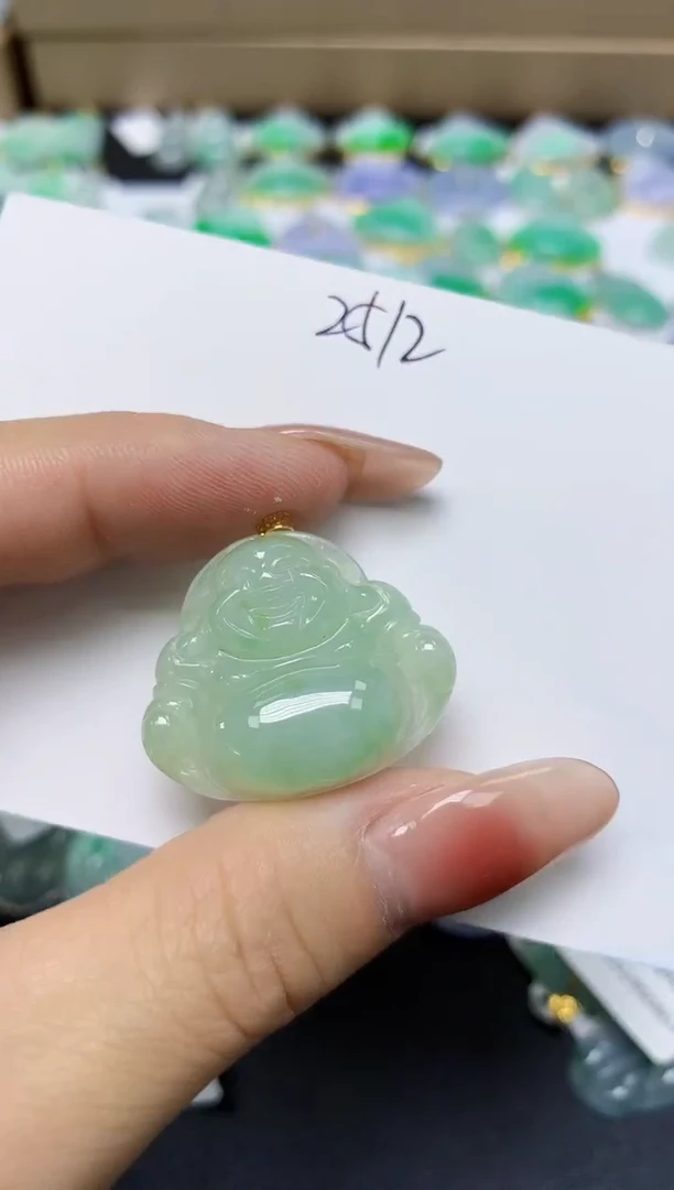 翡翠未镶嵌颈饰 天然缅甸翡翠A货