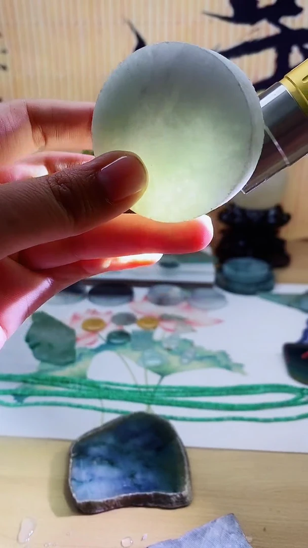 翡翠未镶嵌颈饰翡翠392