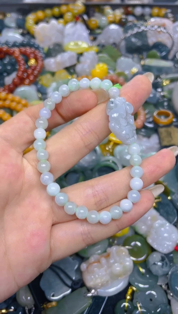 颈饰未镶嵌翡翠5MM/ T /翡翠A货，一件也是批发价