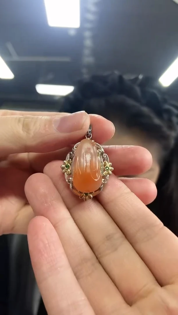 【闪购商品】南红玛瑙吊坠未镶嵌多样性发其一颜色微差