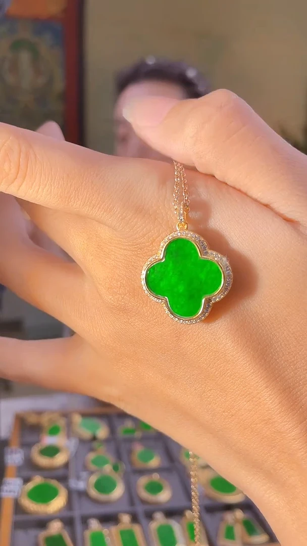 【闪购商品】翡翠吊坠(不含链)银S925镶嵌多样性发缅甸翡翠A货