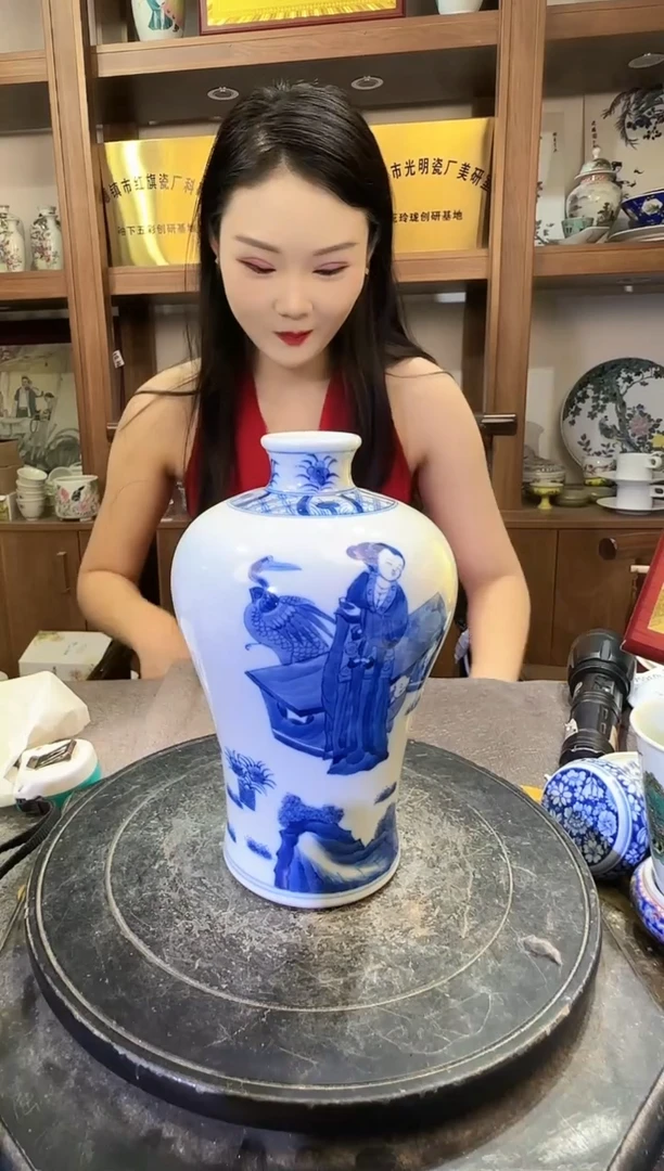 其他B099景德镇制陶瓷一件