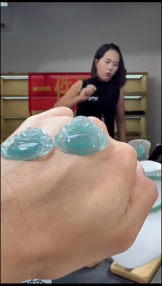 吊坠(不含链)未镶嵌翡翠佛公（多样性发其一）