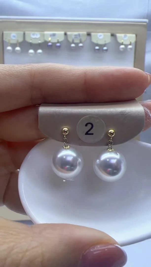 【闪购商品】淡水珍珠耳饰18K金镶嵌2