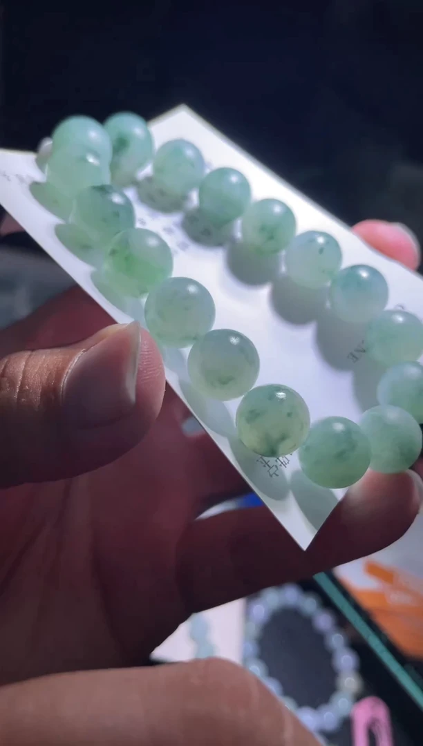 未镶嵌定制翡翠珠串