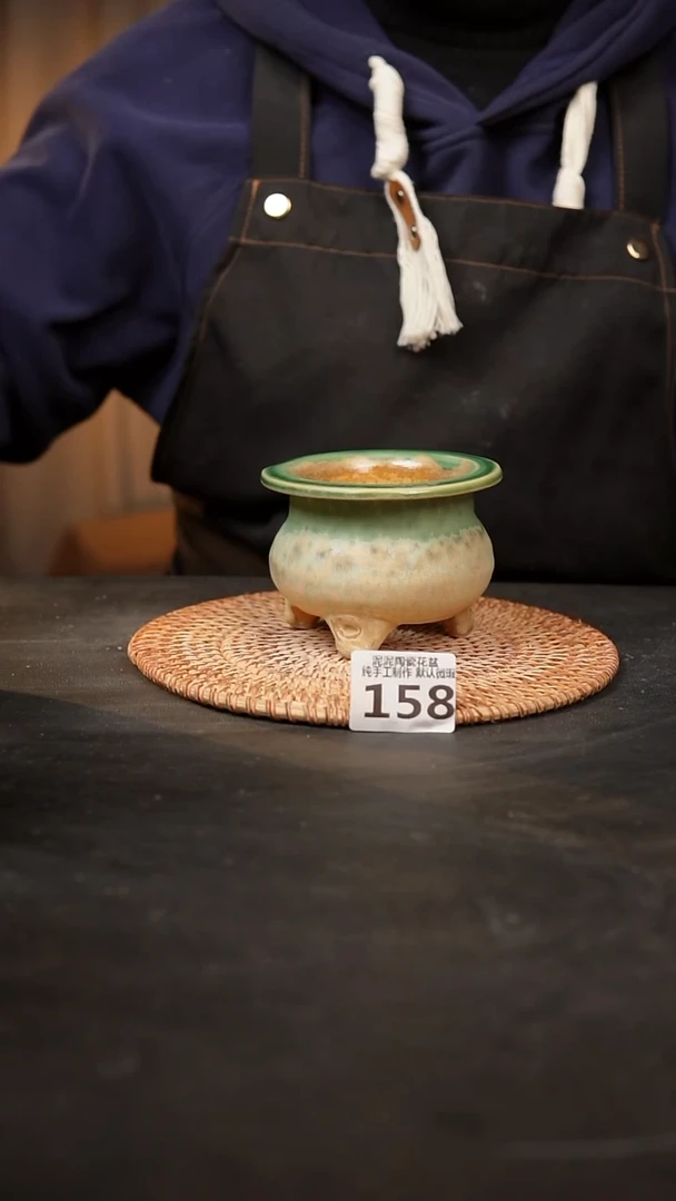 【闪购商品】瓷片158泥泥手工花盆口7-8高7-8