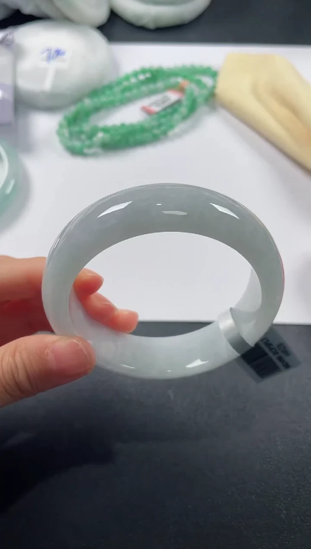 未镶嵌手镯翡翠基地发货H 6097