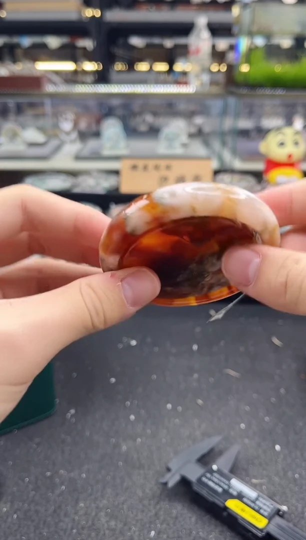 未镶嵌手镯石英质玉六*六圈口（赠品镯心）