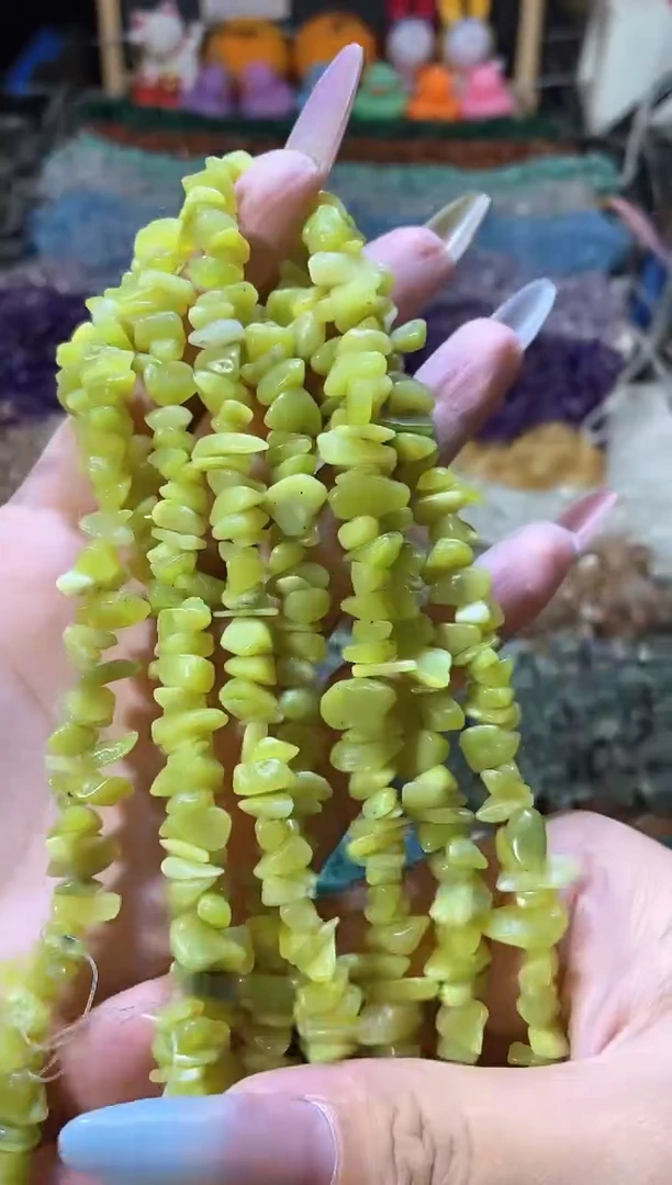 水晶珠宝半成品未镶嵌黄绿岫