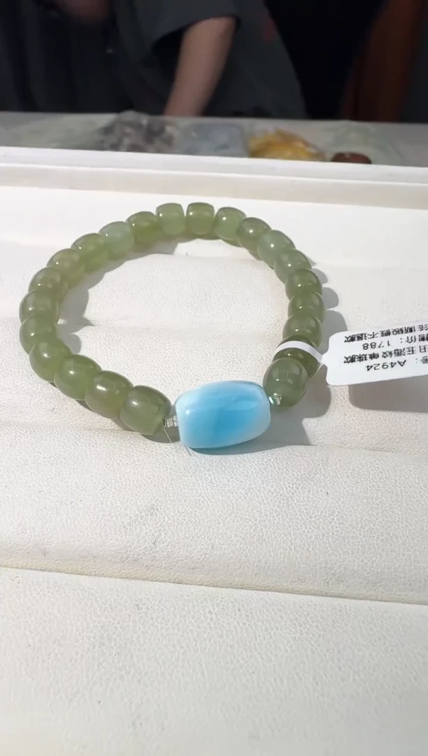 【闪购商品】和田玉手链银S925镶嵌和田玉老型海纹大枣珠款