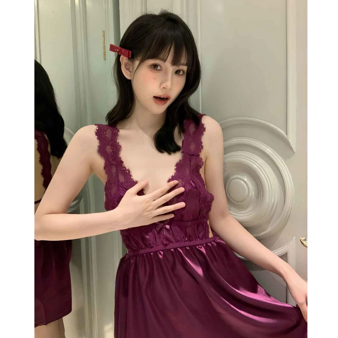 洛谜/深紫色性感蕾丝睡裙氛围夏季私房薄款冰丝带胸垫蕾丝睡衣