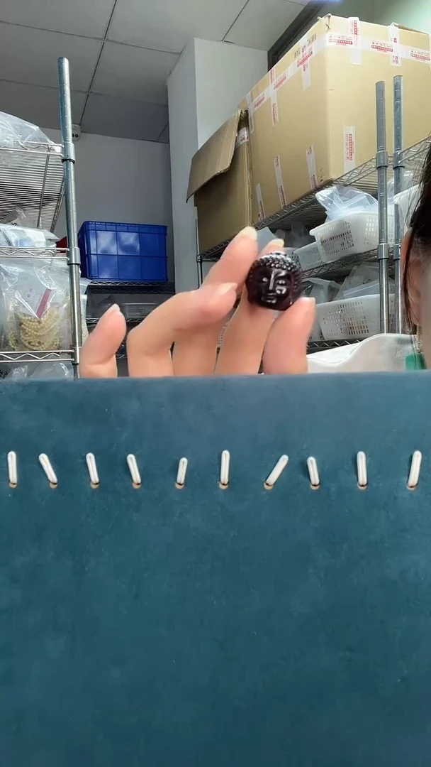 未镶嵌琥珀裸石A1398天然蜜蜡裸发