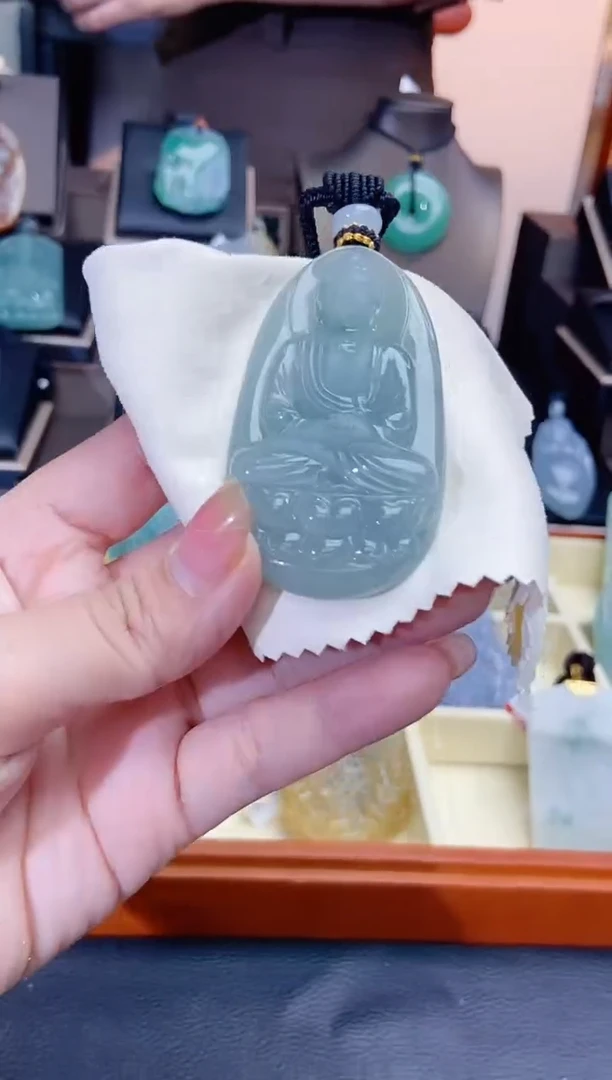 颈饰未镶嵌翡翠缅甸天然翡翠