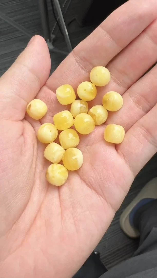 裸石蜜蜡未镶嵌蜜蜡单株（10＋mm）多样性发货发其一