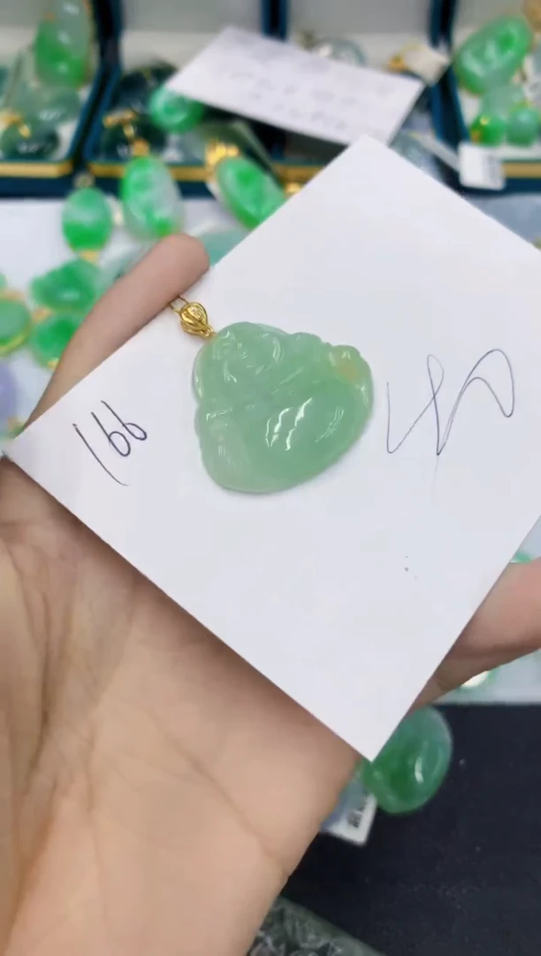 翡翠未镶嵌颈饰11111