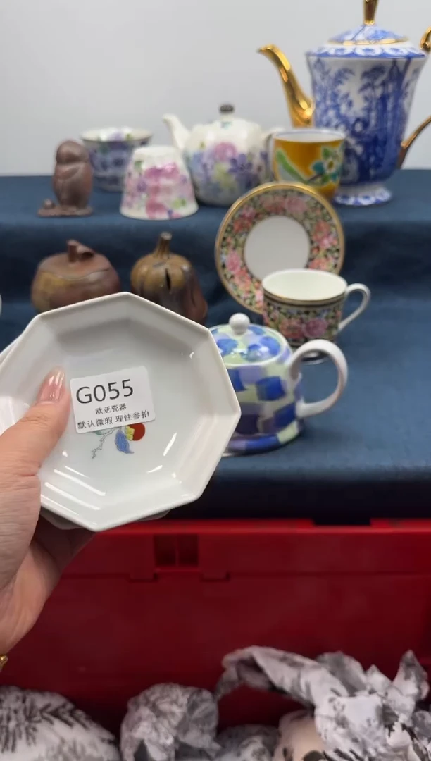 瓷片娜瓷片   G055