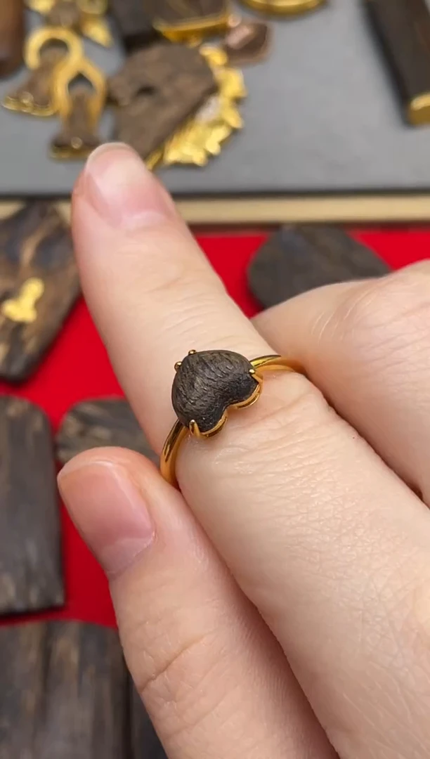 沉香吊坠沉香吊坠4