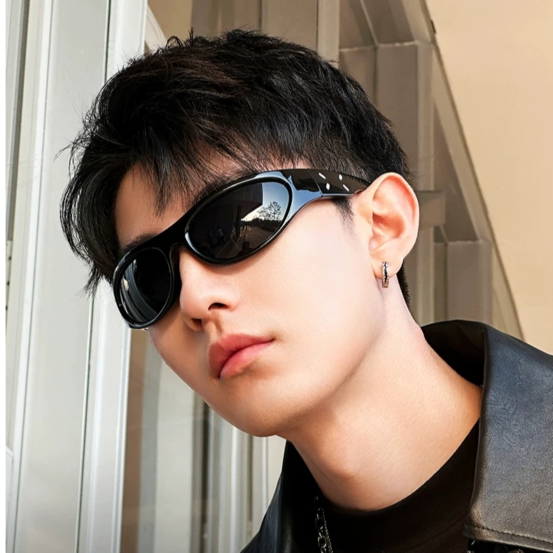 小众潮人防风镜科技感街拍两用心机小搭配个性墨镜欧美风赛博朋克