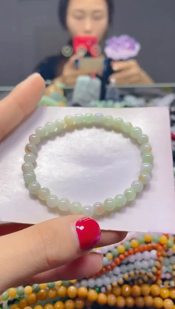 颈饰未镶嵌翡翠5MM/Z/翡翠A货，一件也是批发价