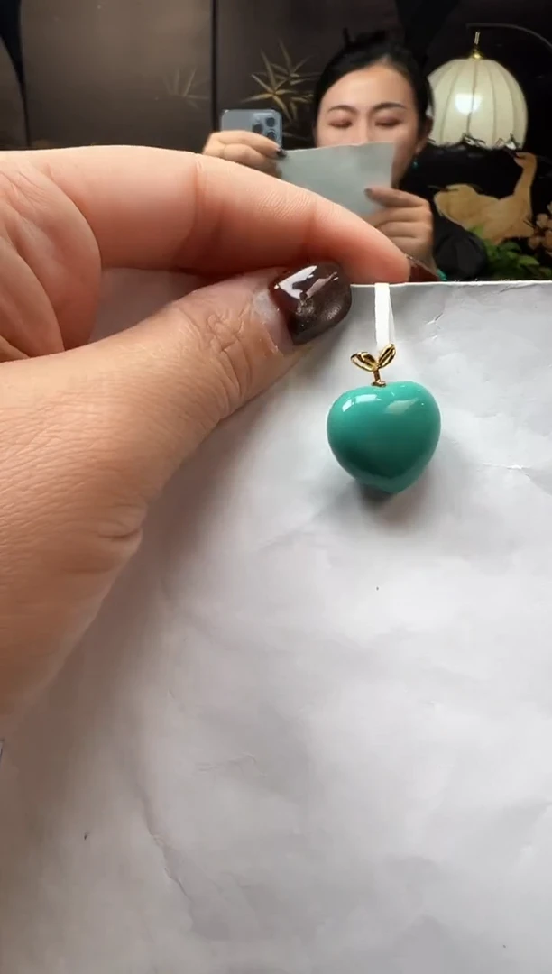 18K金镶嵌绿松石吊坠(不含链)1
