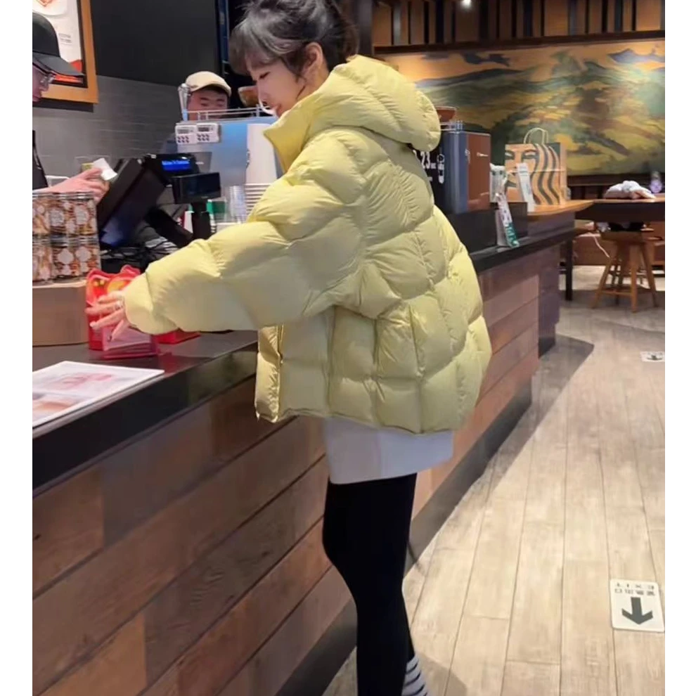 2025年新款韩版洋气圆领戴帽羽绒女时尚保暖女士面包保暖外套