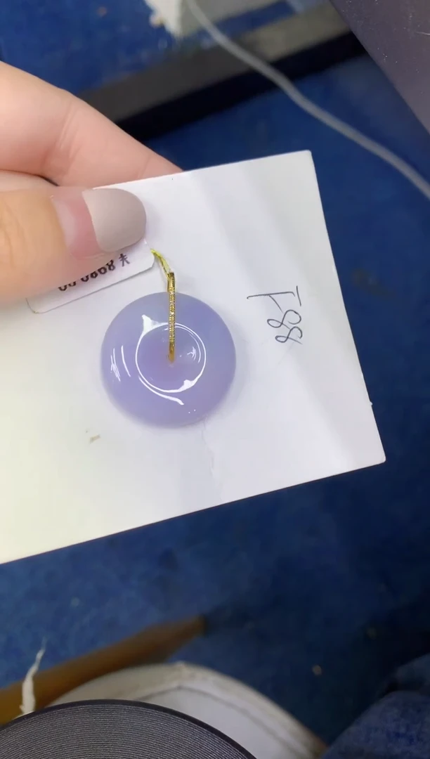 颈饰18K金镶嵌翡翠缅甸天然翡翠A货